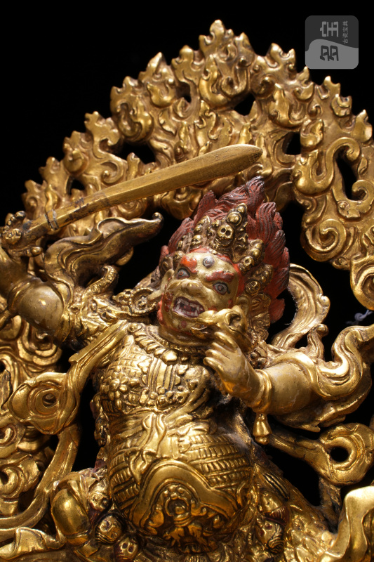 清乾隆 扎什伦布寺风格 铜鎏金大红司命主 - 图6